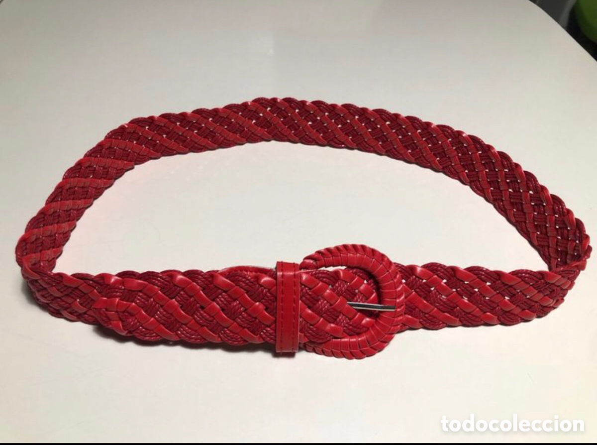 Segunda mano: Cintur&oacute;n rojo trenzado. Nuevo. ASM - Foto 2
