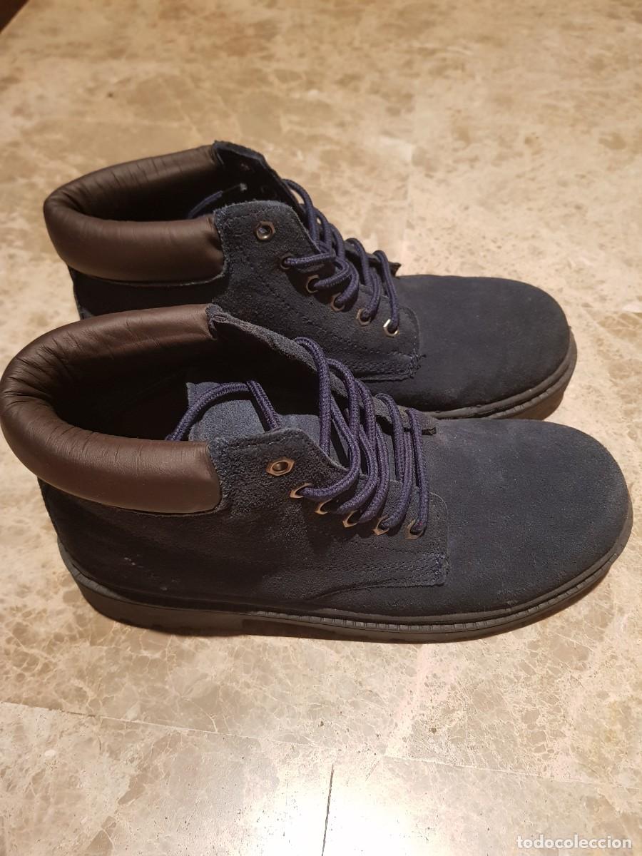 Segunda mano: Botas azul marino talla 42 - Foto 2