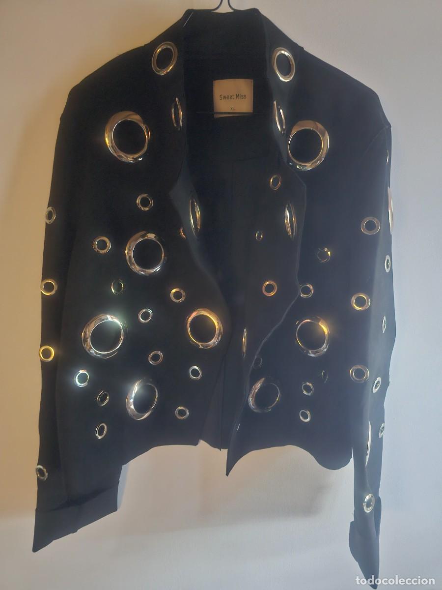 Segunda mano: Chaqueta - Foto 1
