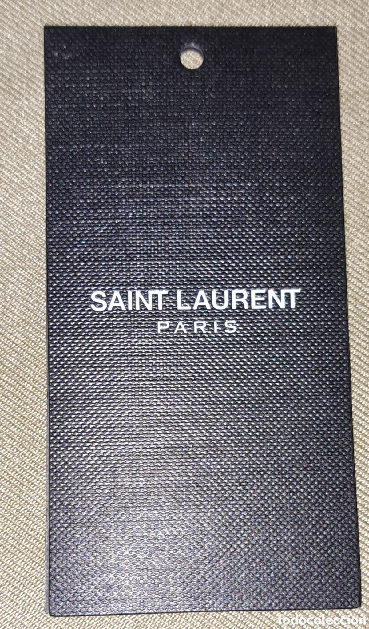 Segunda mano: ETIQUETA SAINT LAURENT PAR&Iacute;S - Foto 1