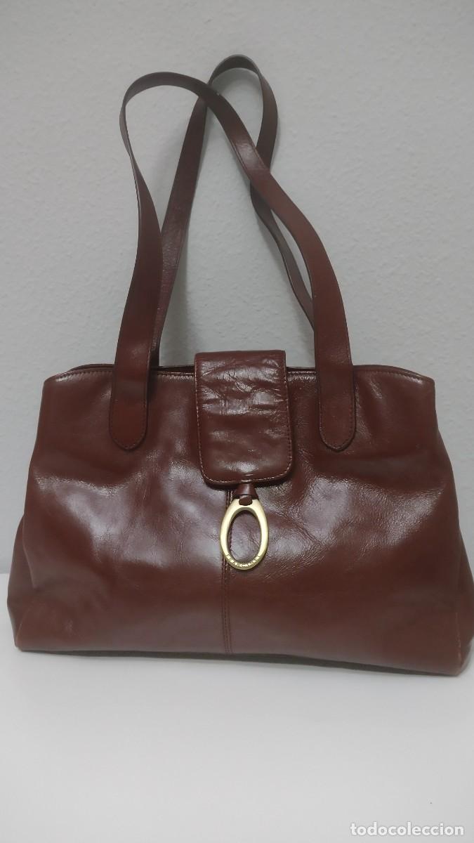 Segunda mano: Bolso de piel marr&oacute;n. Marca &rdquo;Francinel&rdquo;. - Foto 1