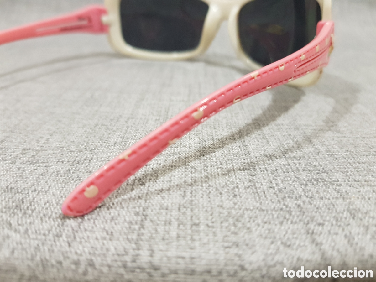 Segunda mano: GAFAS DE SOL INFANTILES CATEGOR&Iacute;A 3 HELLO KITTY - Foto 8
