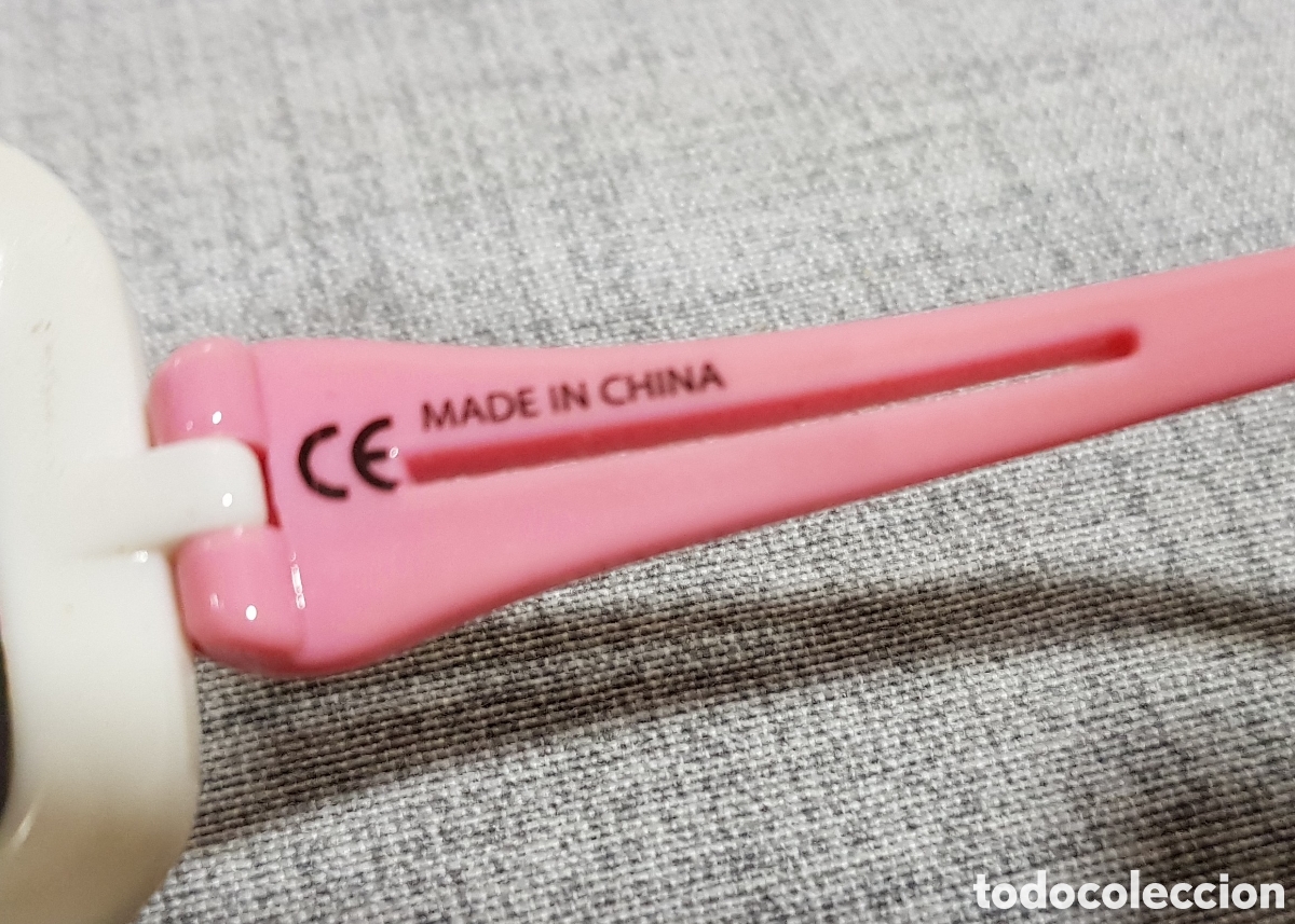 Segunda mano: GAFAS DE SOL INFANTILES CATEGOR&Iacute;A 3 HELLO KITTY - Foto 13