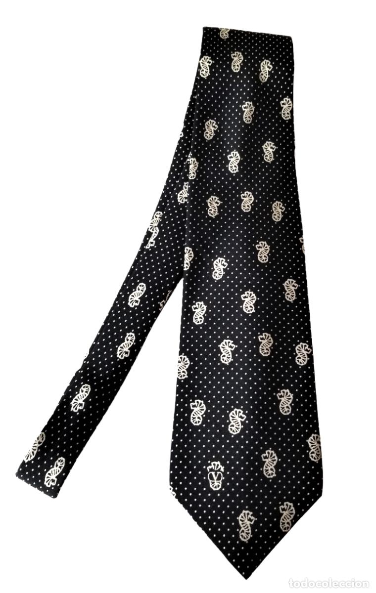 Segunda mano: Corbata Valentino &rdquo;caballitos de mar&rdquo; - Foto 3