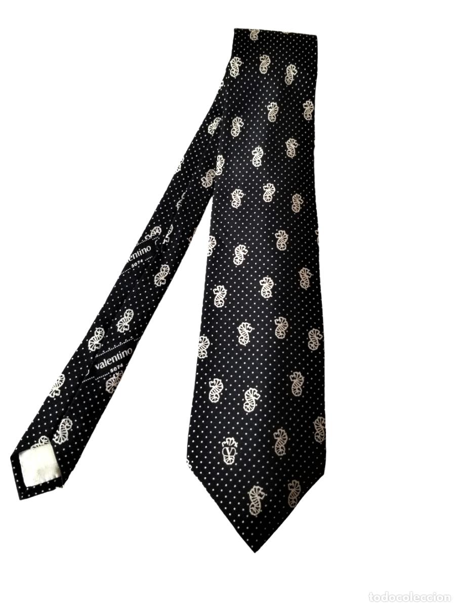 Segunda mano: Corbata Valentino &rdquo;caballitos de mar&rdquo; - Foto 5
