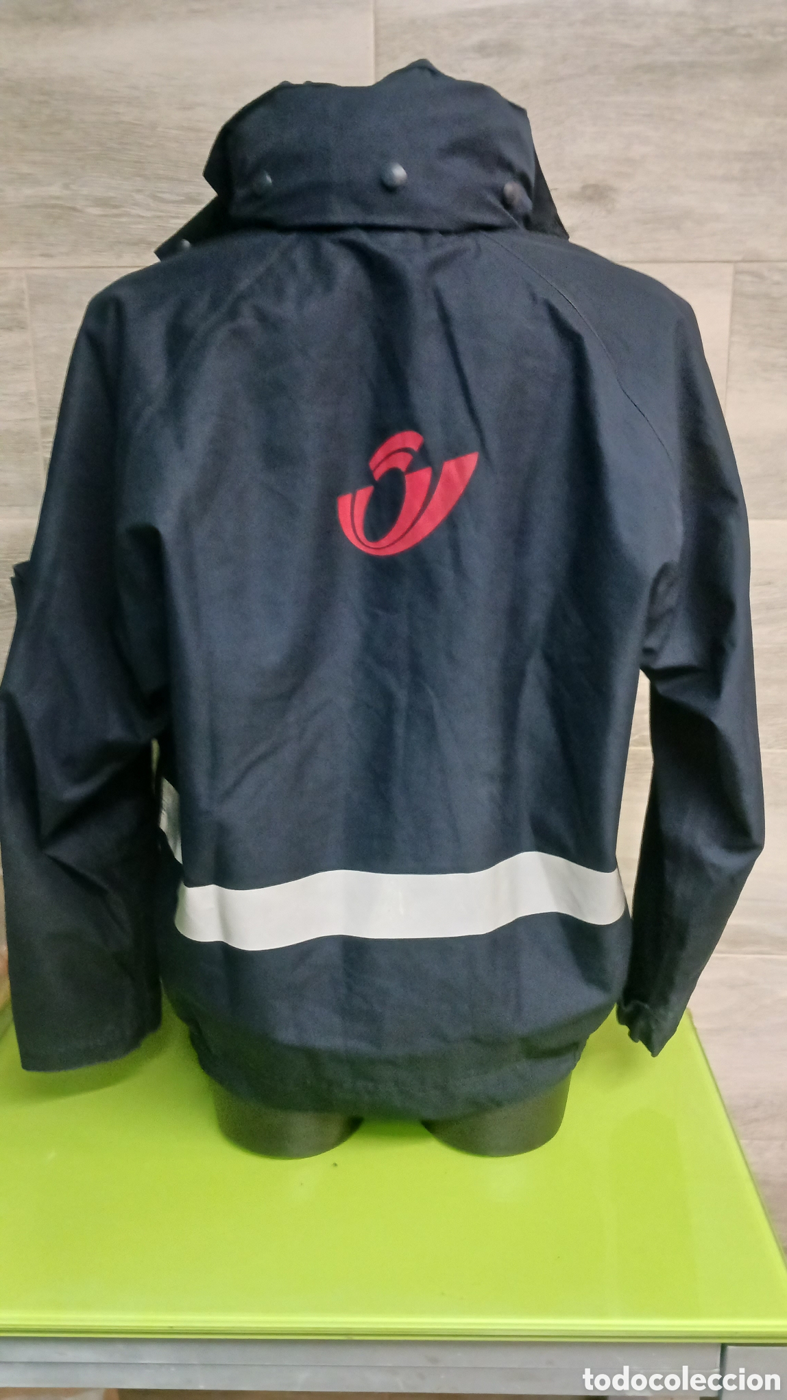 Segunda mano: Chaqueta de hombre - Foto 2