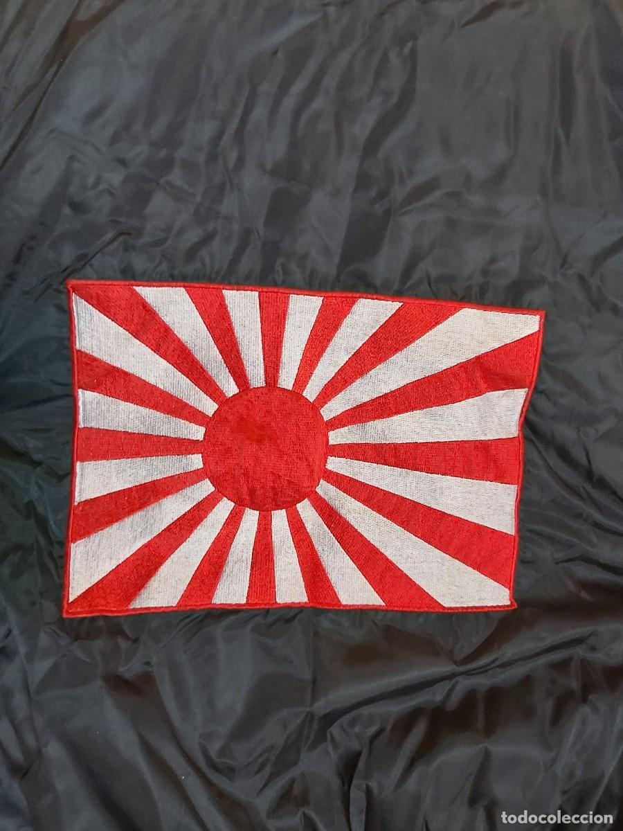 Segunda mano: Bomber con bordado bandera japonesa - Foto 3