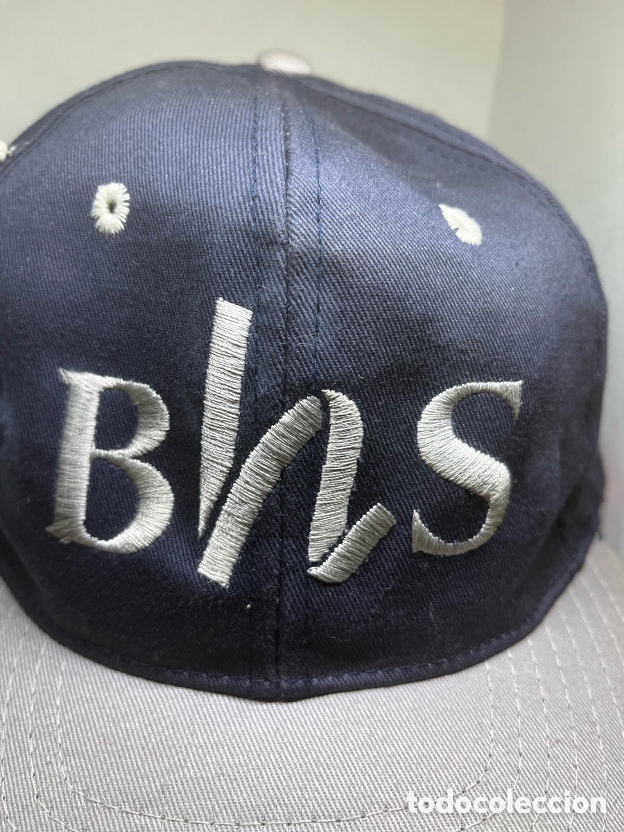 Segunda mano: GORRA AZUL COMO NUEVA - Foto 2