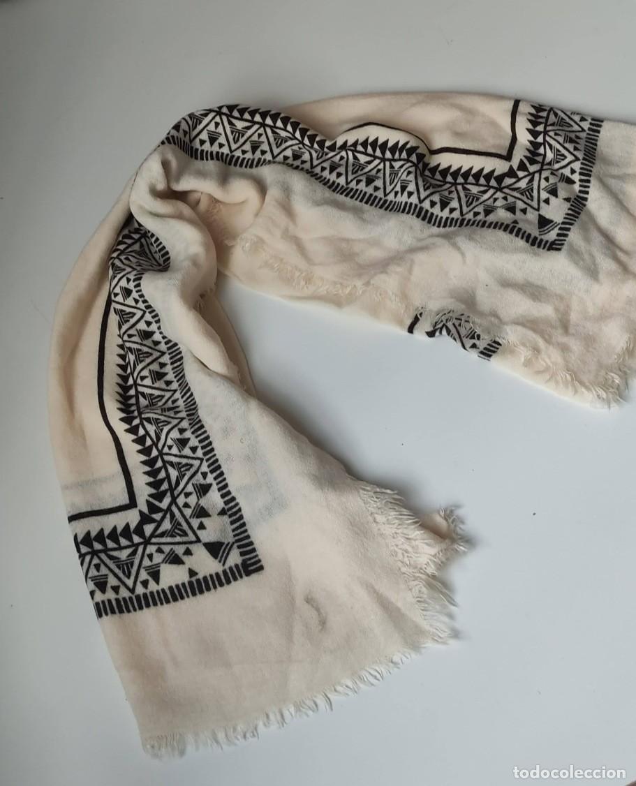 Segunda mano: PA&Ntilde;UELO BEIGE CUADRADO - Foto 1