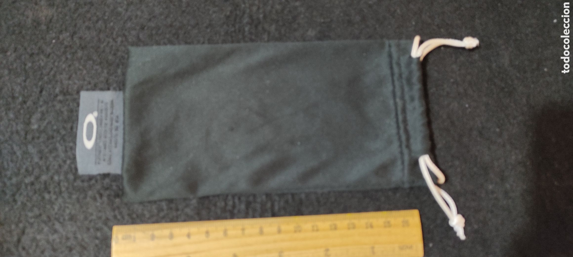 Segunda mano: Funda de gafas Oakley - Foto 1