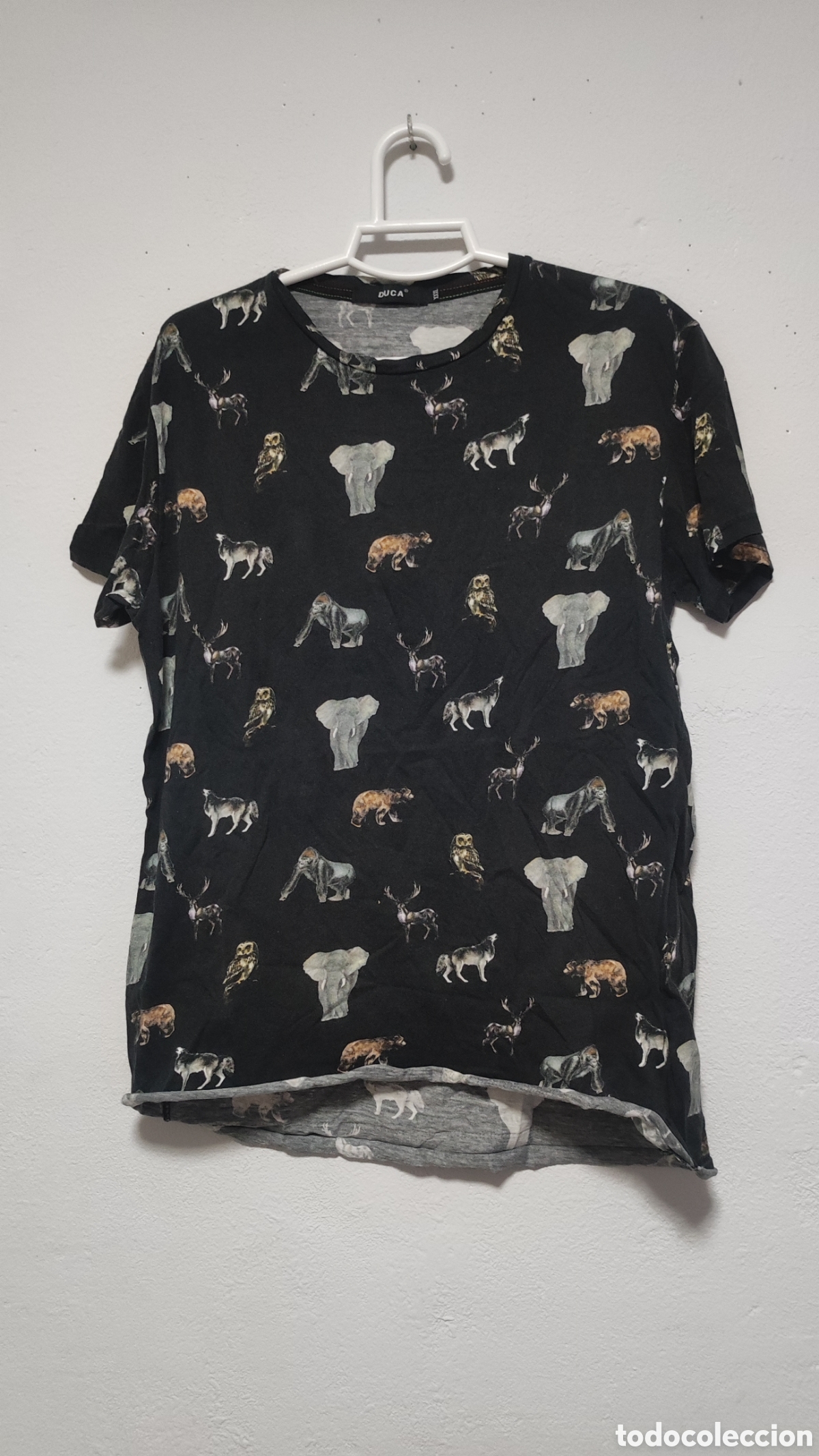 Segunda mano: camiseta Duca negra con animales - Foto 1