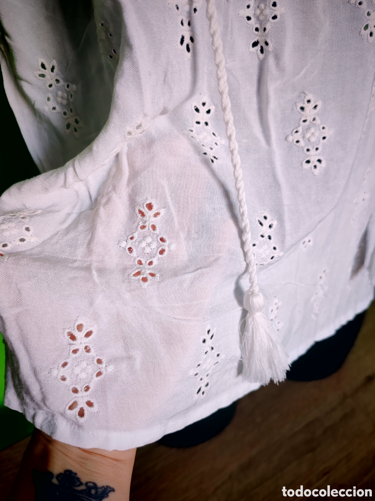 Segunda mano: Blusa blanca talla L - Foto 2