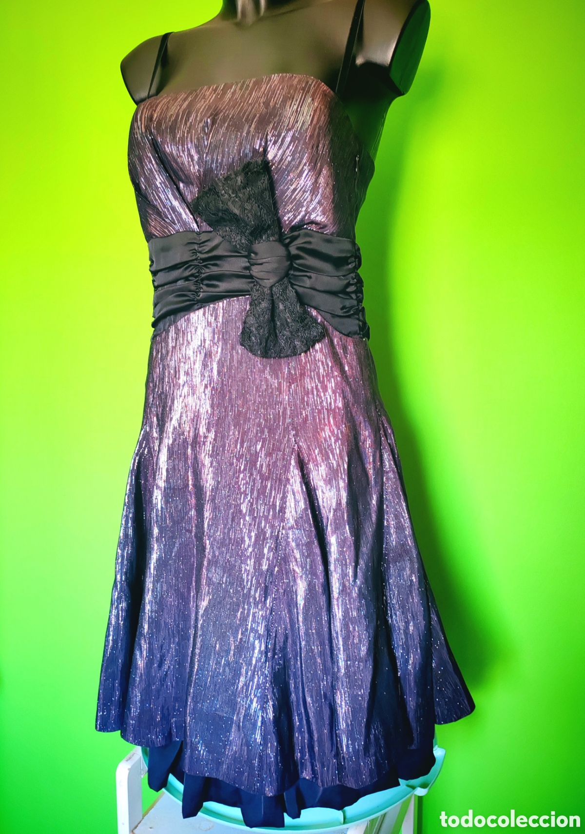 Segunda mano: Vestido Lucy Paris - Foto 2