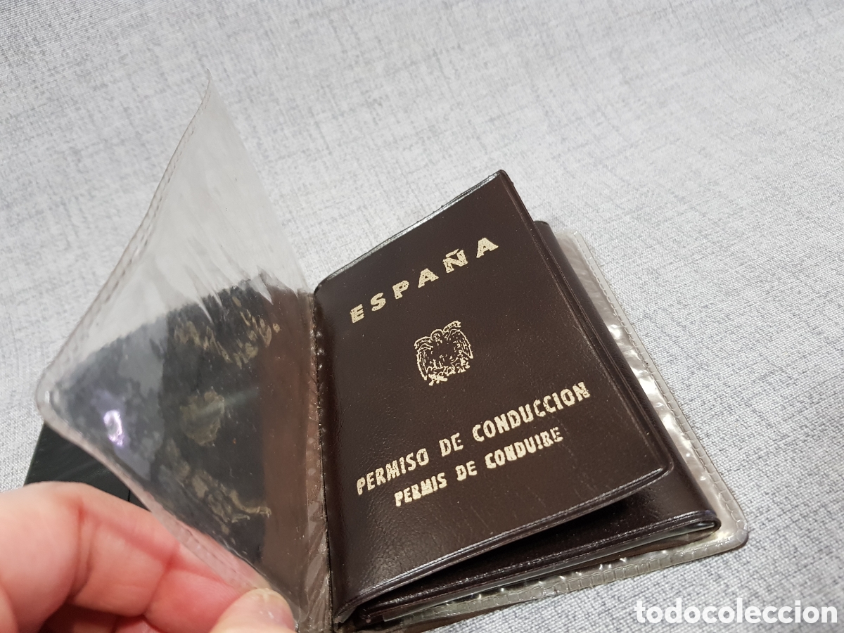 Segunda mano: CARTERA CL&Aacute;SICA PORTA DOCUMENTOS - Foto 13