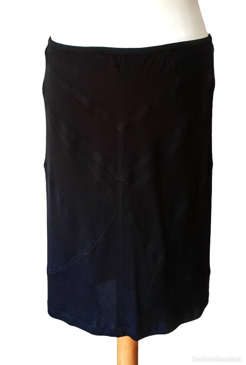 Segunda mano: Falda de Gucci negra midi - Foto 1