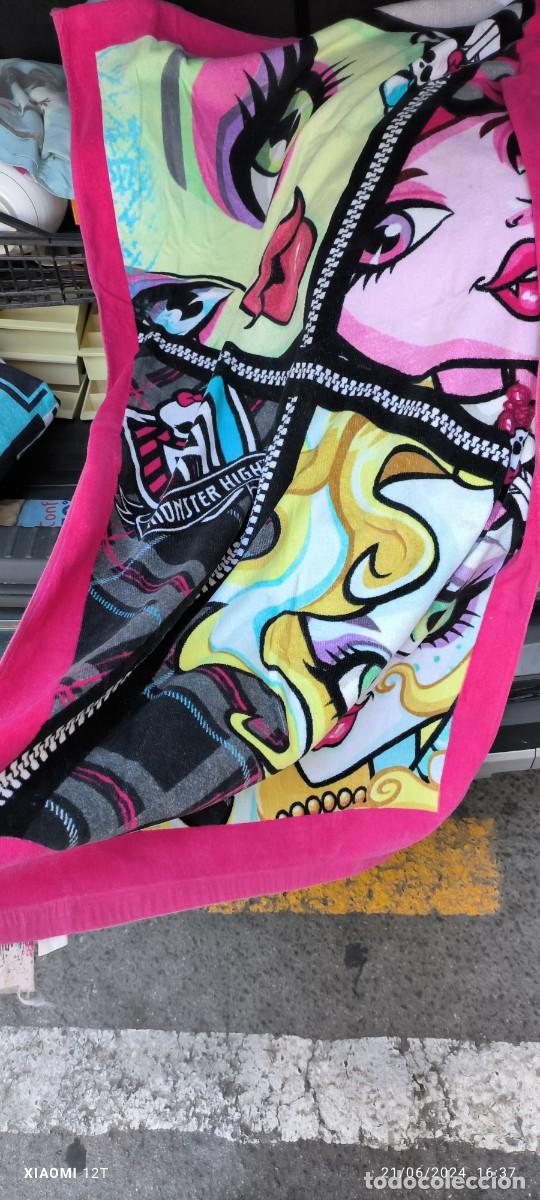 Segunda mano: Toalla Playa MONSTER HIGH - Foto 1