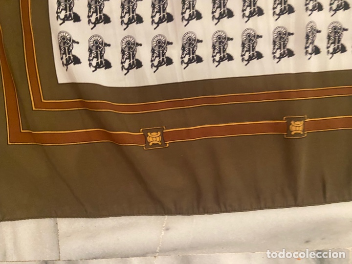 Segunda mano: Pa&ntilde;uelo seda frances - Foto 4