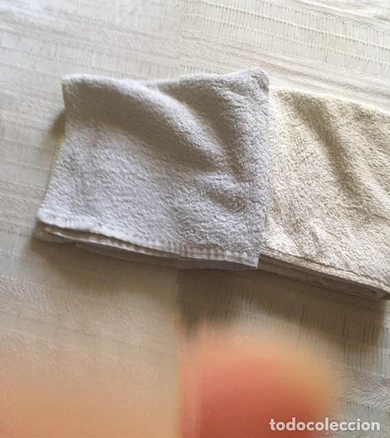 Segunda mano: Dos Toallas de Algod&oacute;n 100% - Foto 1