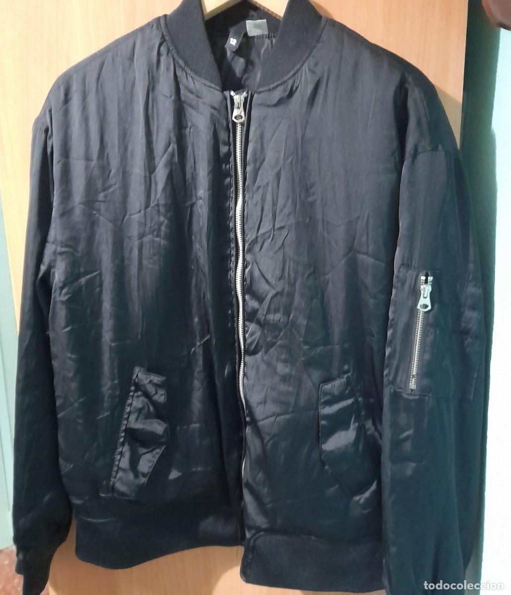 Segunda mano: Cazadora punk bomber H&M talla 38 - Foto 2
