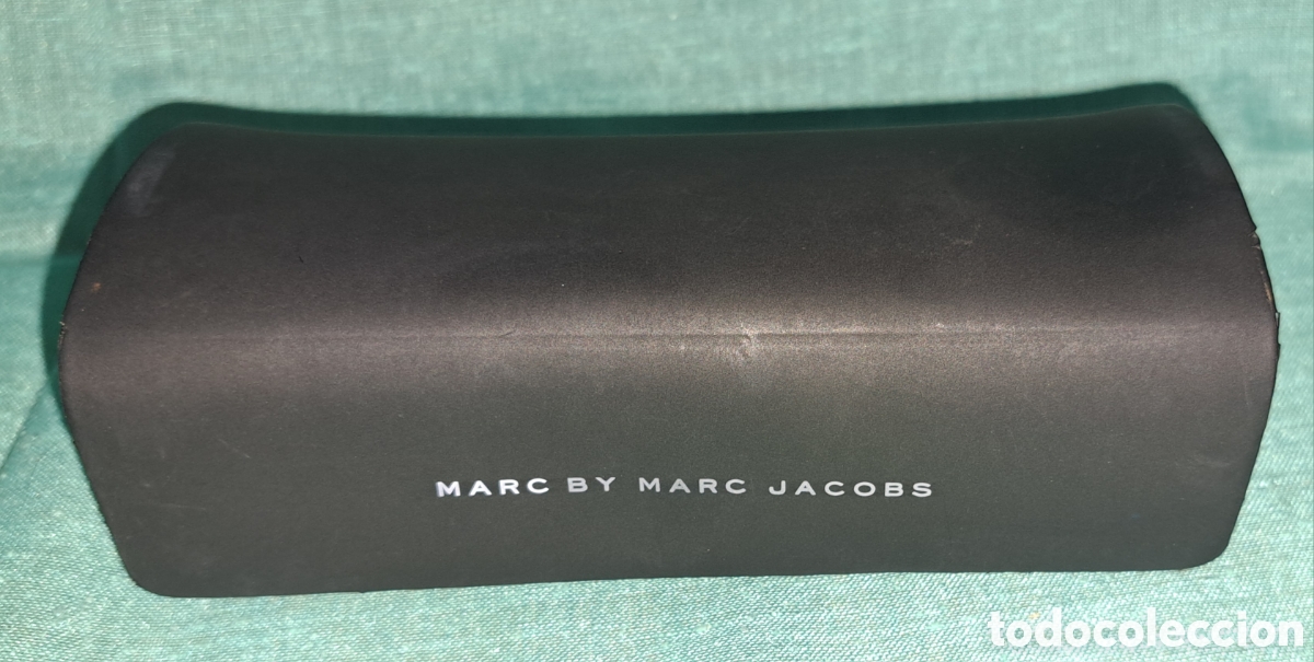 Segunda mano: FUNDA GAFAS MARC JACOBS - Foto 1