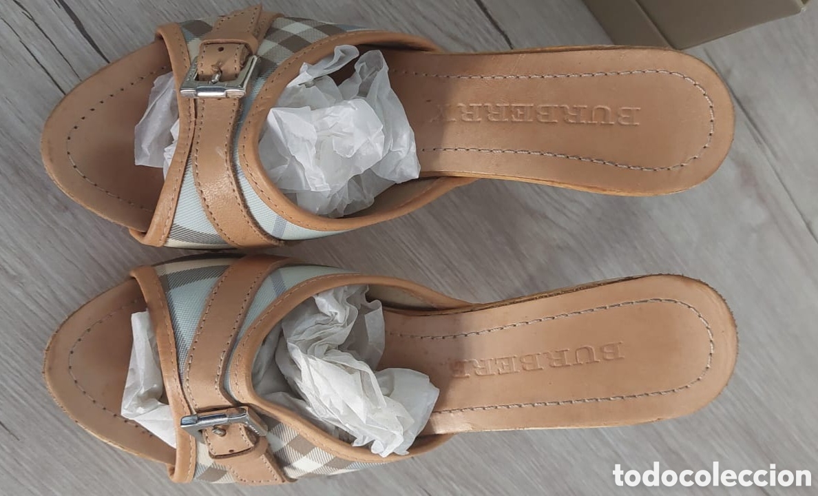 Segunda mano: Zapatos Burberry nuevos - Foto 2