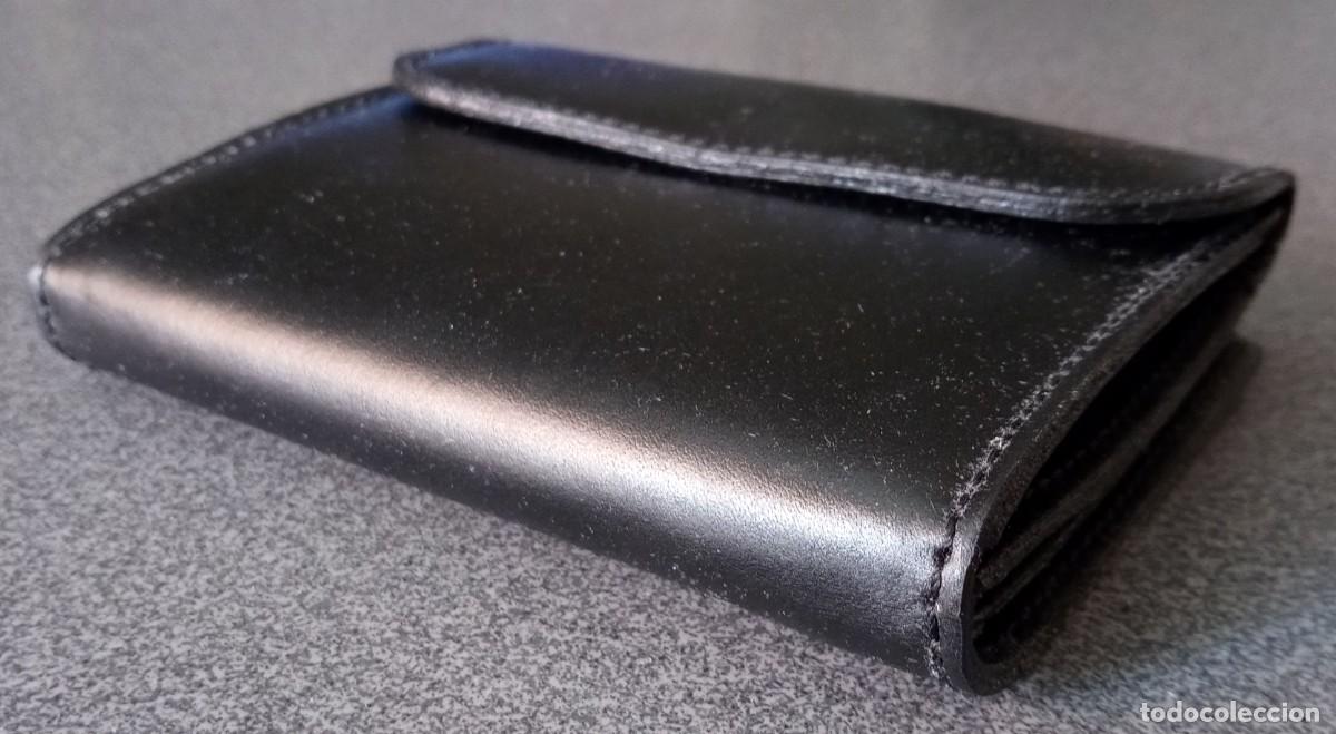 Segunda mano: Cartera de piel Acosta - Foto 4