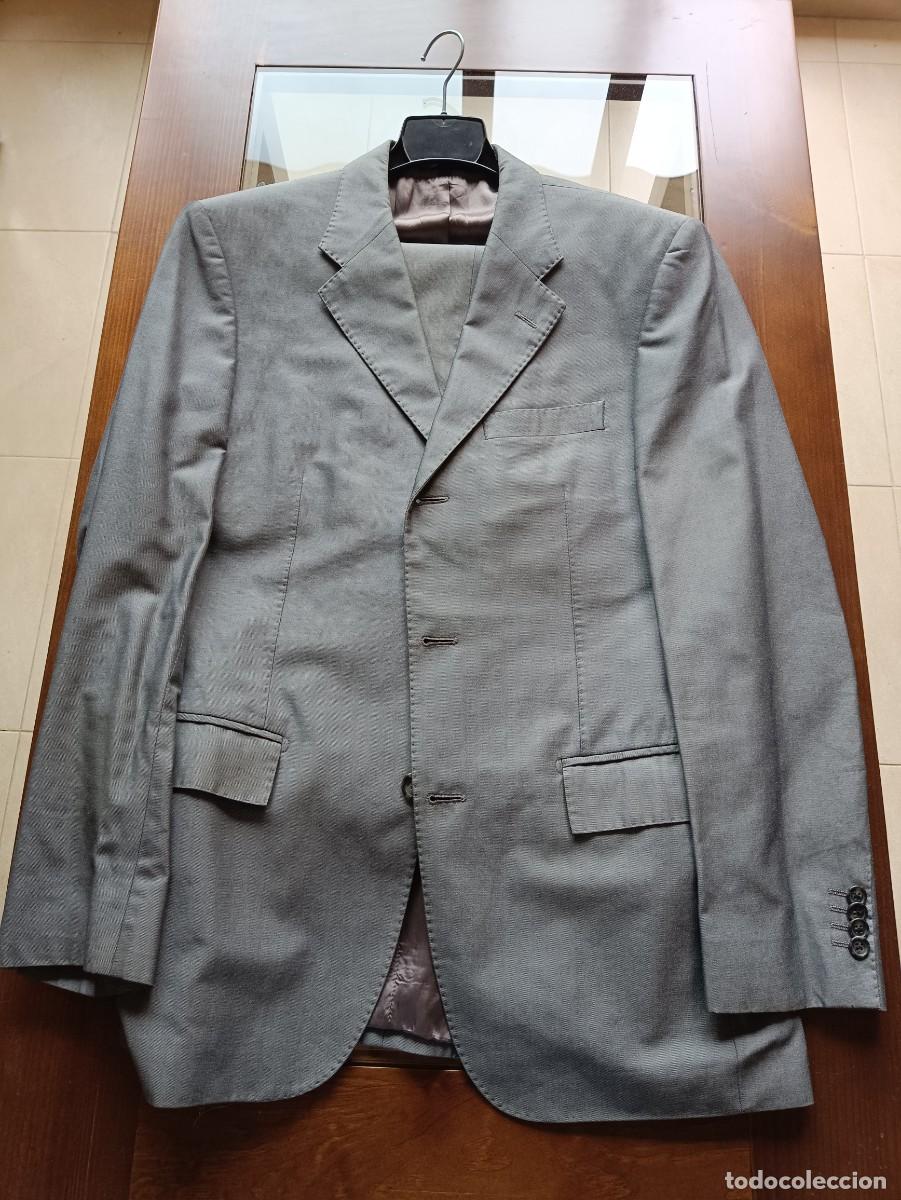 Segunda mano: Traje de chaqueta de la talla 48 - Foto 1