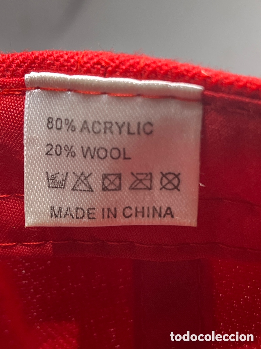 Segunda mano: GORRA ROJA COMO NUEVA - Foto 4