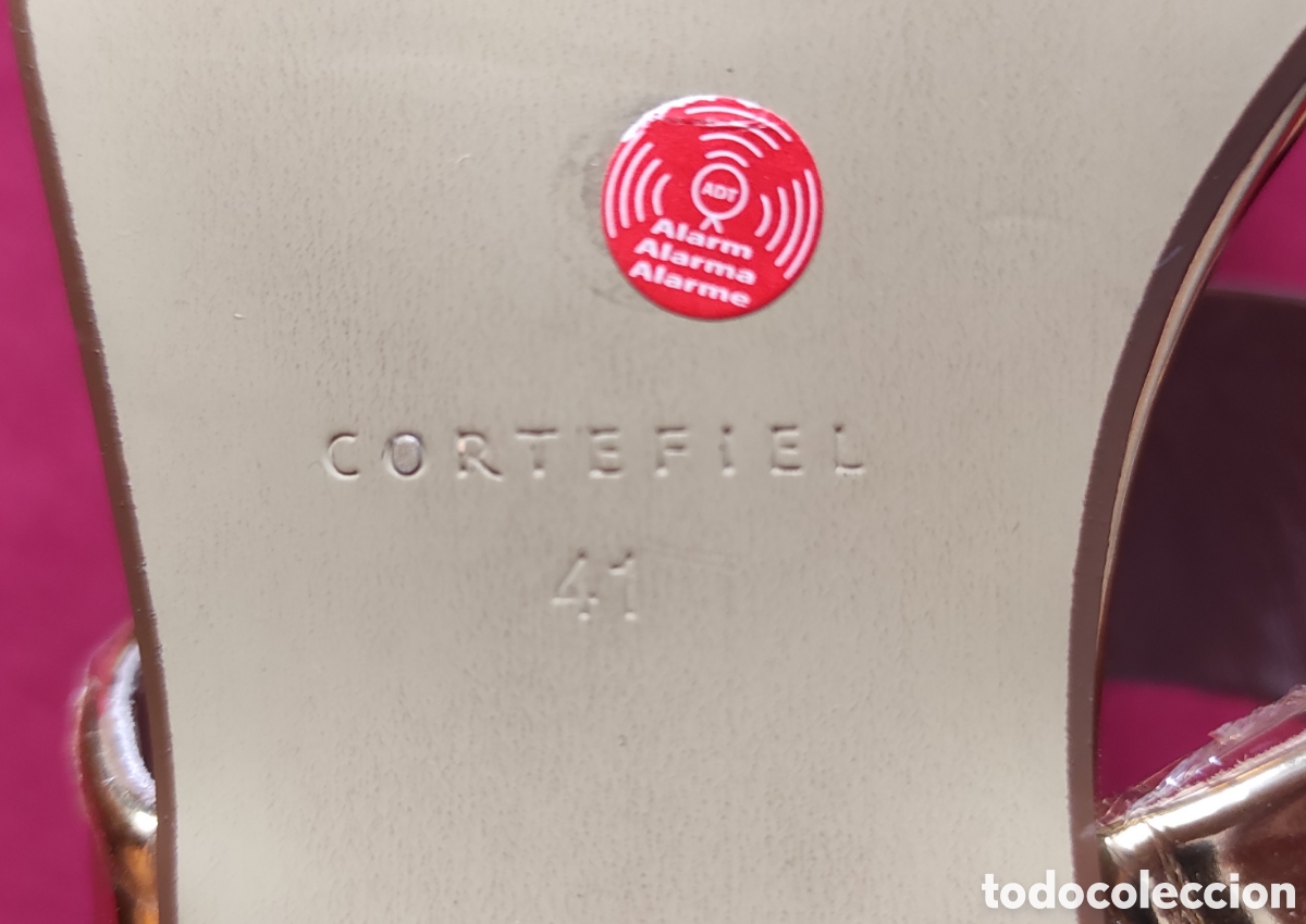 Segunda mano: Sandalias doradas Cortefiel - Foto 4