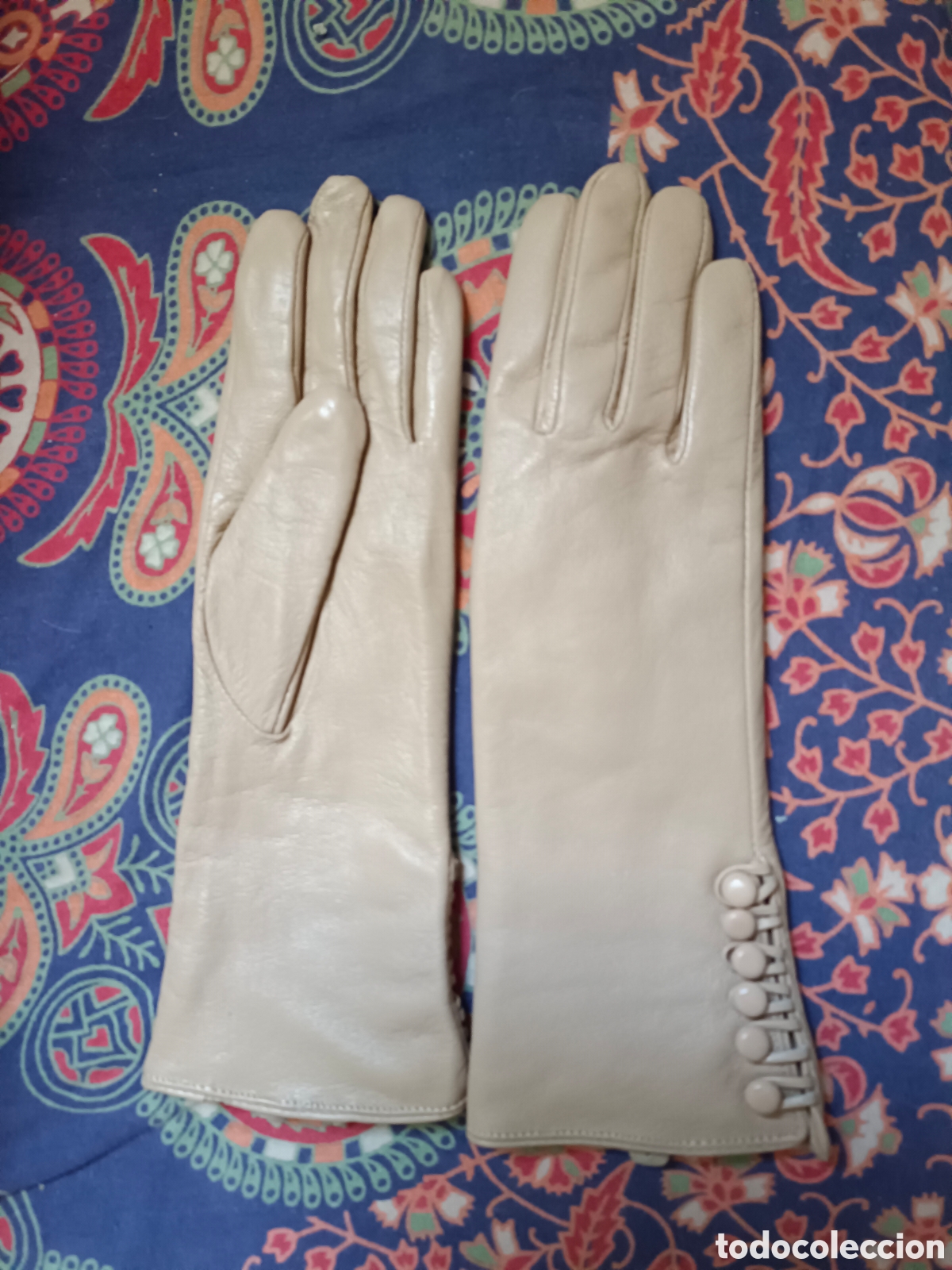 Segunda mano: Guantes largos de piel - Foto 2