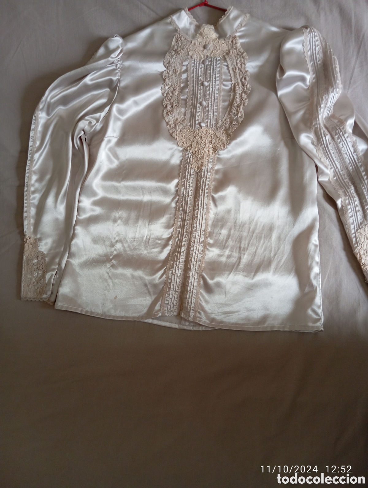 Segunda mano: Blusa con encajes de Bruxellas - Foto 2