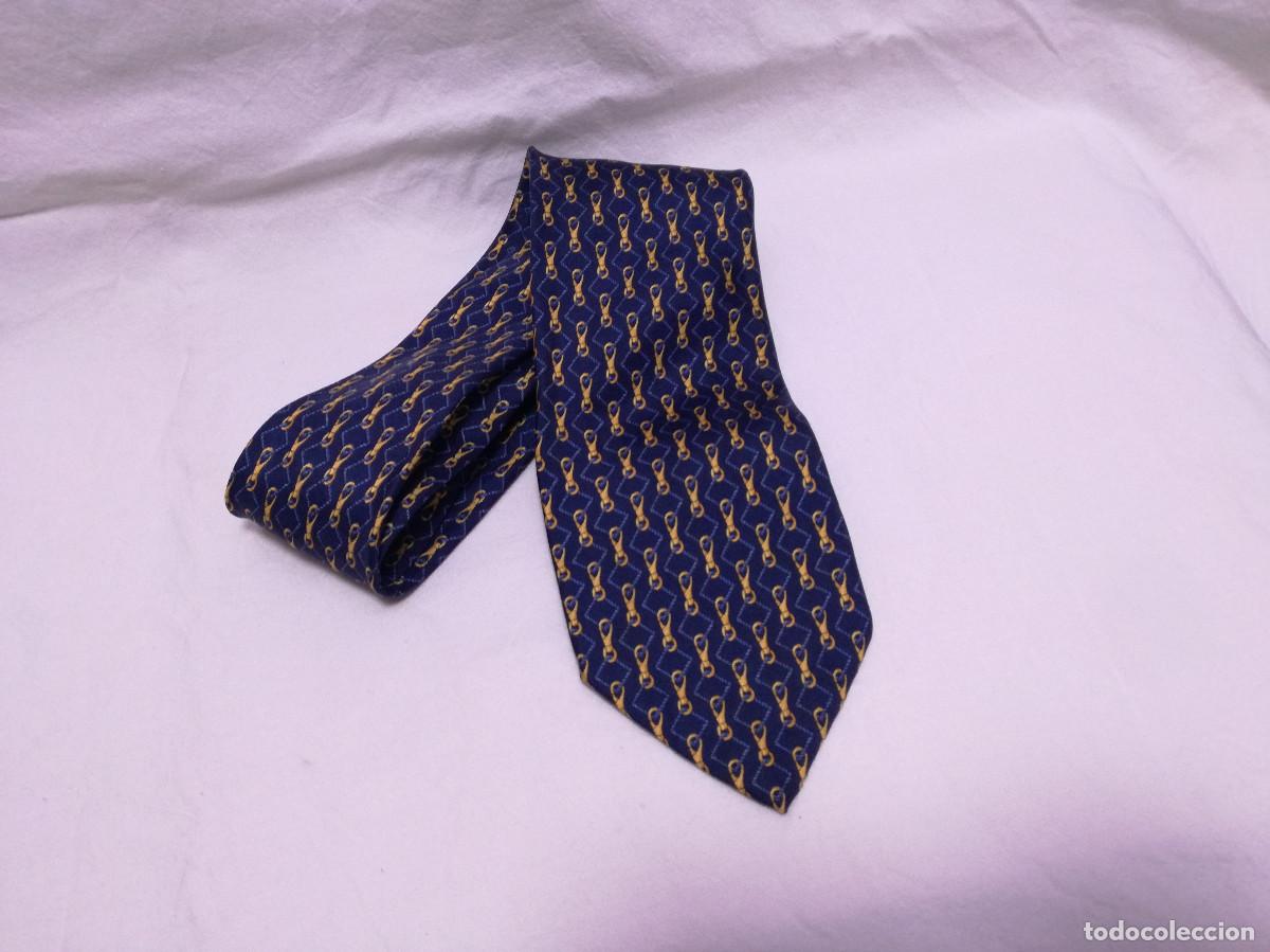Segunda mano: CORBATA DE SEDA - MARCA AV - MADE IN ITALY - Foto 1