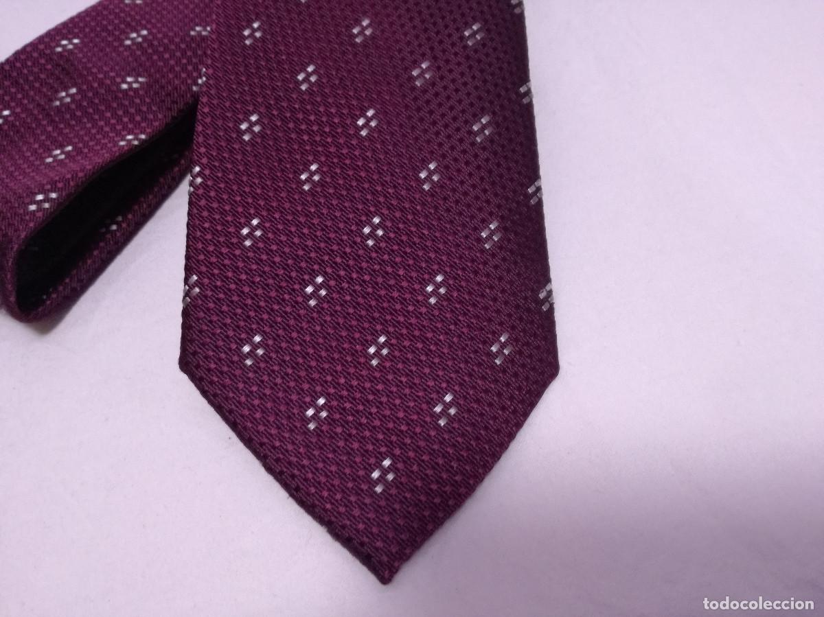 Segunda mano: CORBATA DE SEDA - MARCA DUSTIN - MADE IN SPAIN - Foto 2