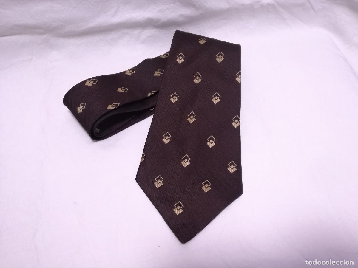 Segunda mano: CORBATA DE SEDA - MARCA CARVEN PARIS - Foto 1