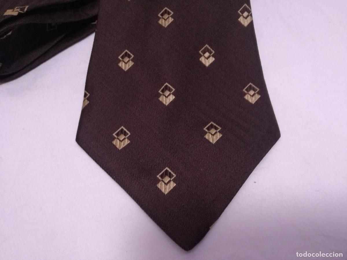 Segunda mano: CORBATA DE SEDA - MARCA CARVEN PARIS - Foto 2