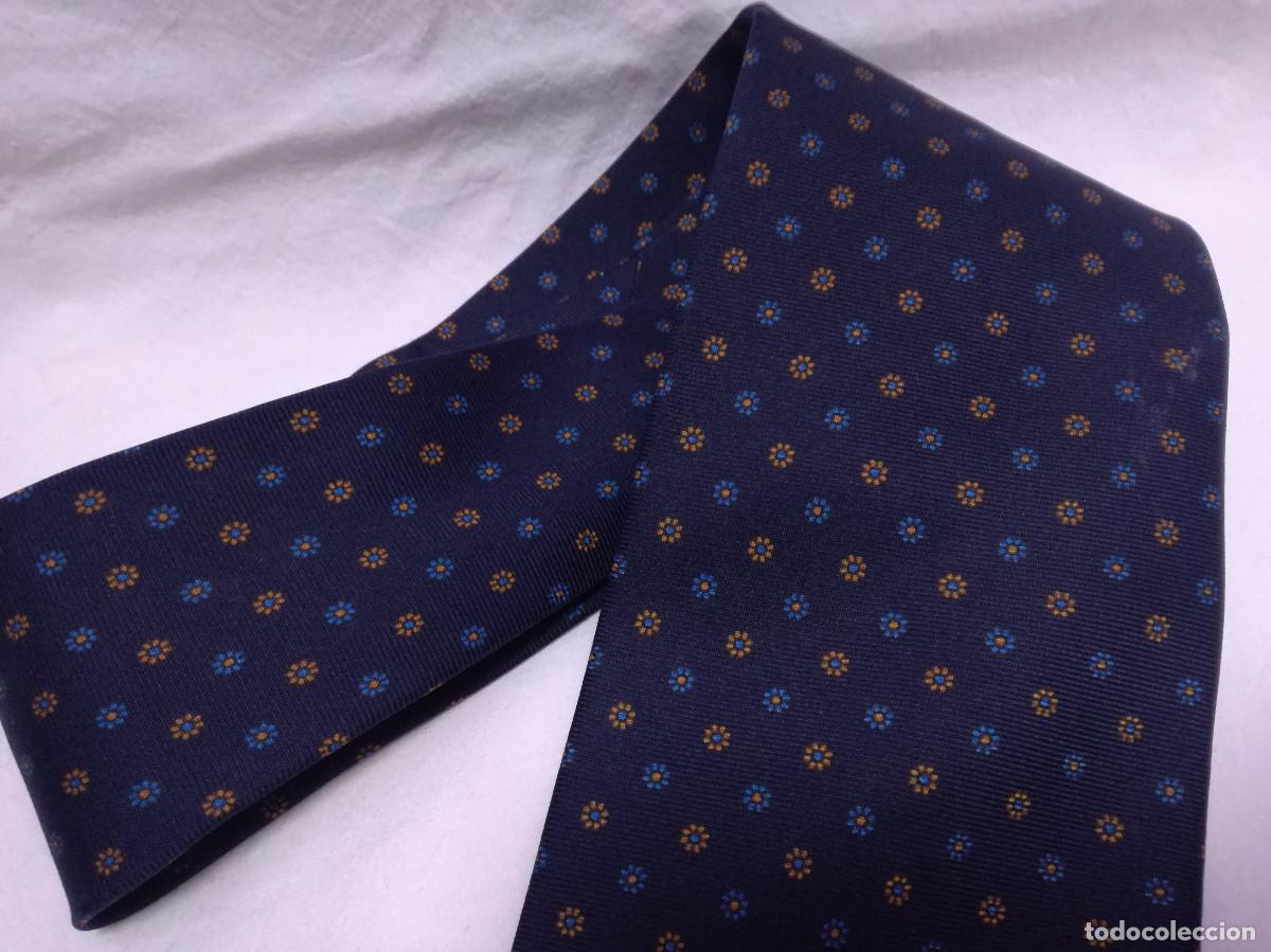Segunda mano: CORBATA DE SEDA - MARCA ZARAUZ - Foto 3