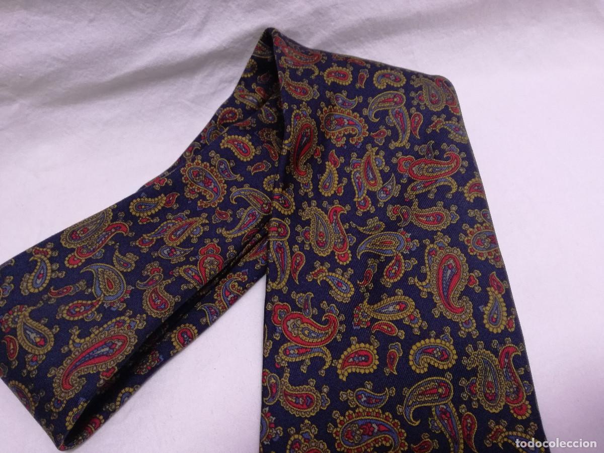 Segunda mano: CORBATA DE SEDA - MARCA MASSIMO DUTTI - MADE IN ITALY - Foto 3