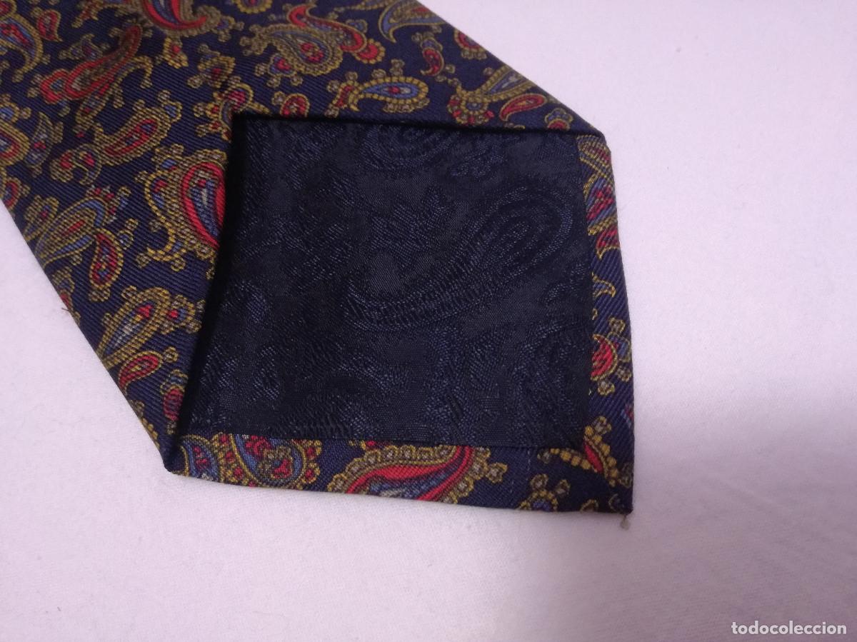 Segunda mano: CORBATA DE SEDA - MARCA MASSIMO DUTTI - MADE IN ITALY - Foto 5