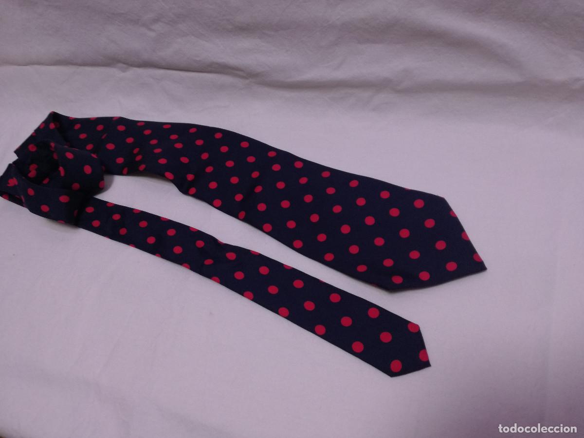 Segunda mano: CORBATA DE SEDA - MARCA EMIDIO TUCCI- MADE IN SPAIN - Foto 6