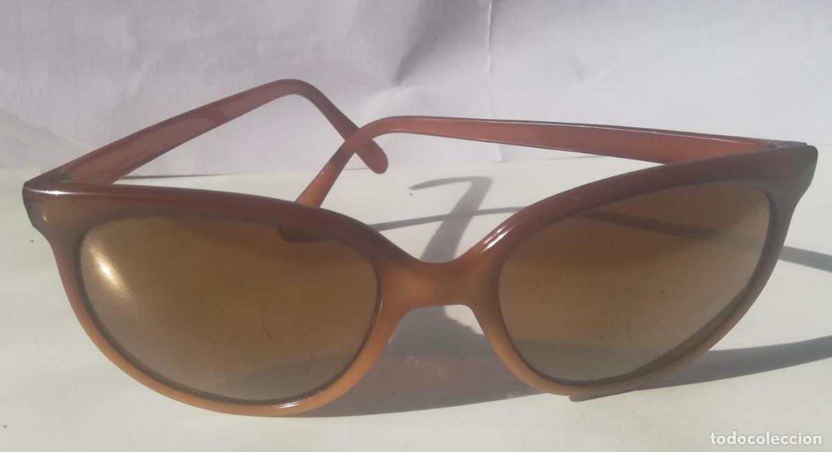 Segunda mano: GAFAS DE SOL NYLON, DE FRANCIA - Foto 2
