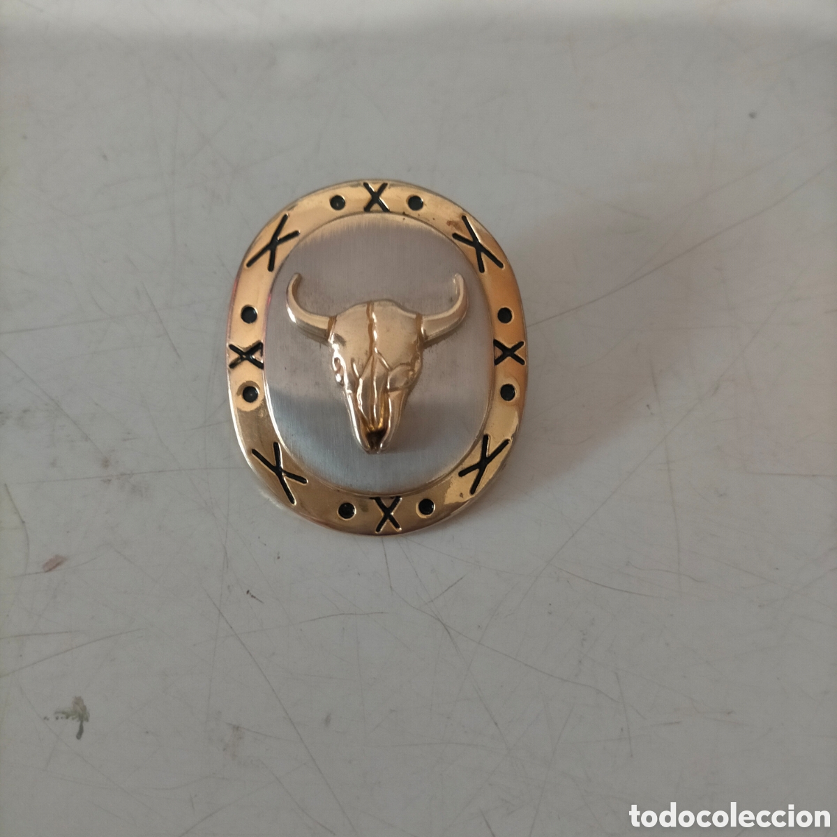 Segunda mano: Hebilla antigua de toro calavera - Foto 1