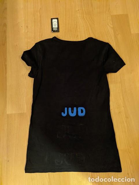 Segunda mano: CAMISETA NEGRA CON NONMBRE &laquo;JUD&raquo; EN LA PARTE TRASERA - Foto 2
