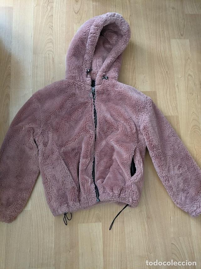 Segunda mano: BOMBER COLOR ROSA BERSHKA - Foto 1