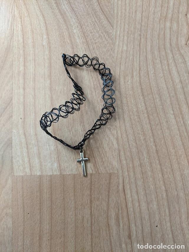 Segunda mano: CHOKER DE COLOR NEGRO - Foto 1