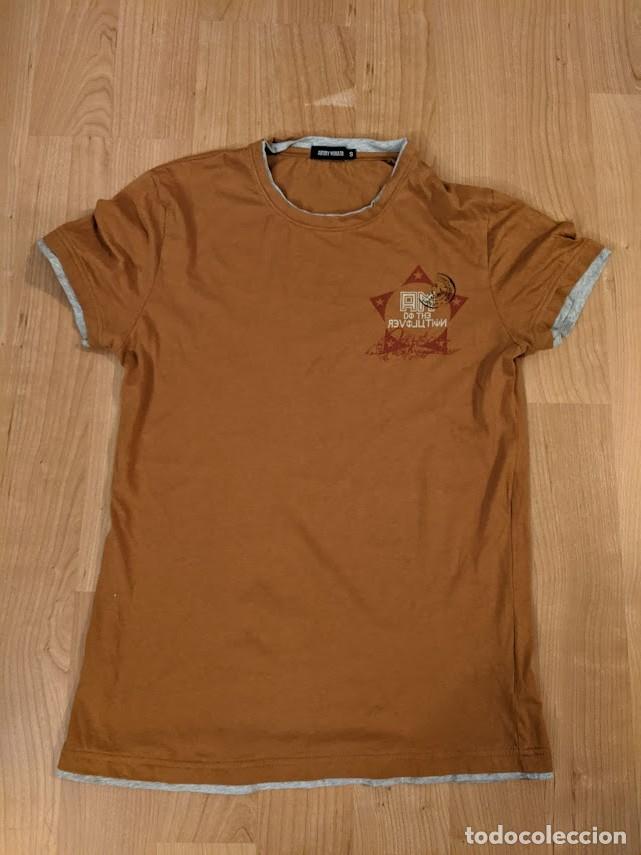 Segunda mano: CAMISETA MANGA CORTA - Foto 1