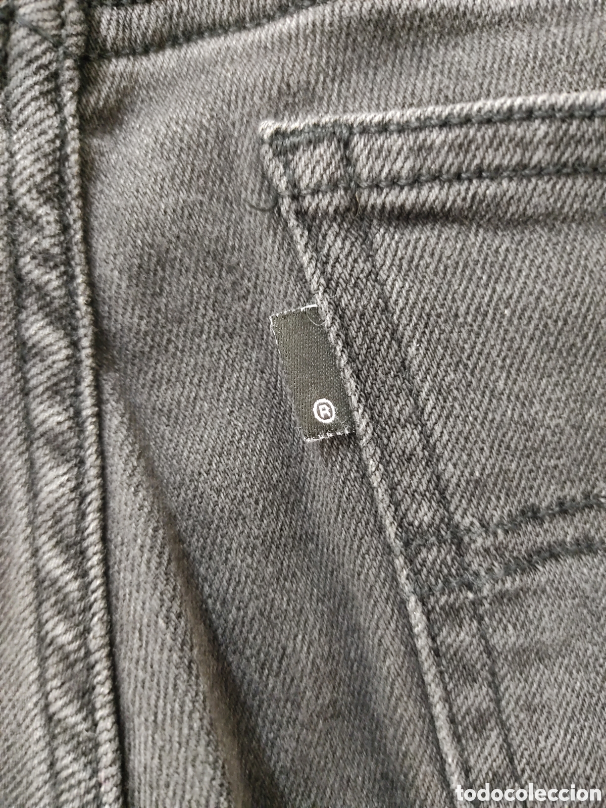 Segunda mano: Vaqueros Pitillo para mujer S Levis Line 8 - Foto 8