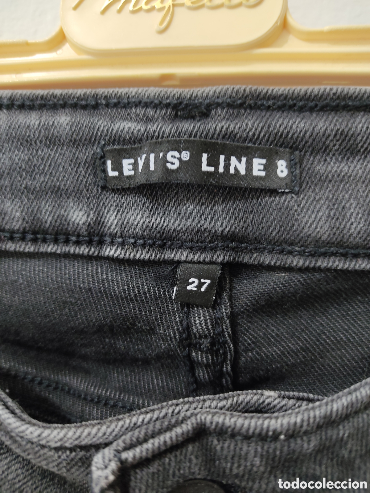 Segunda mano: Vaqueros Pitillo para mujer S Levis Line 8 - Foto 12