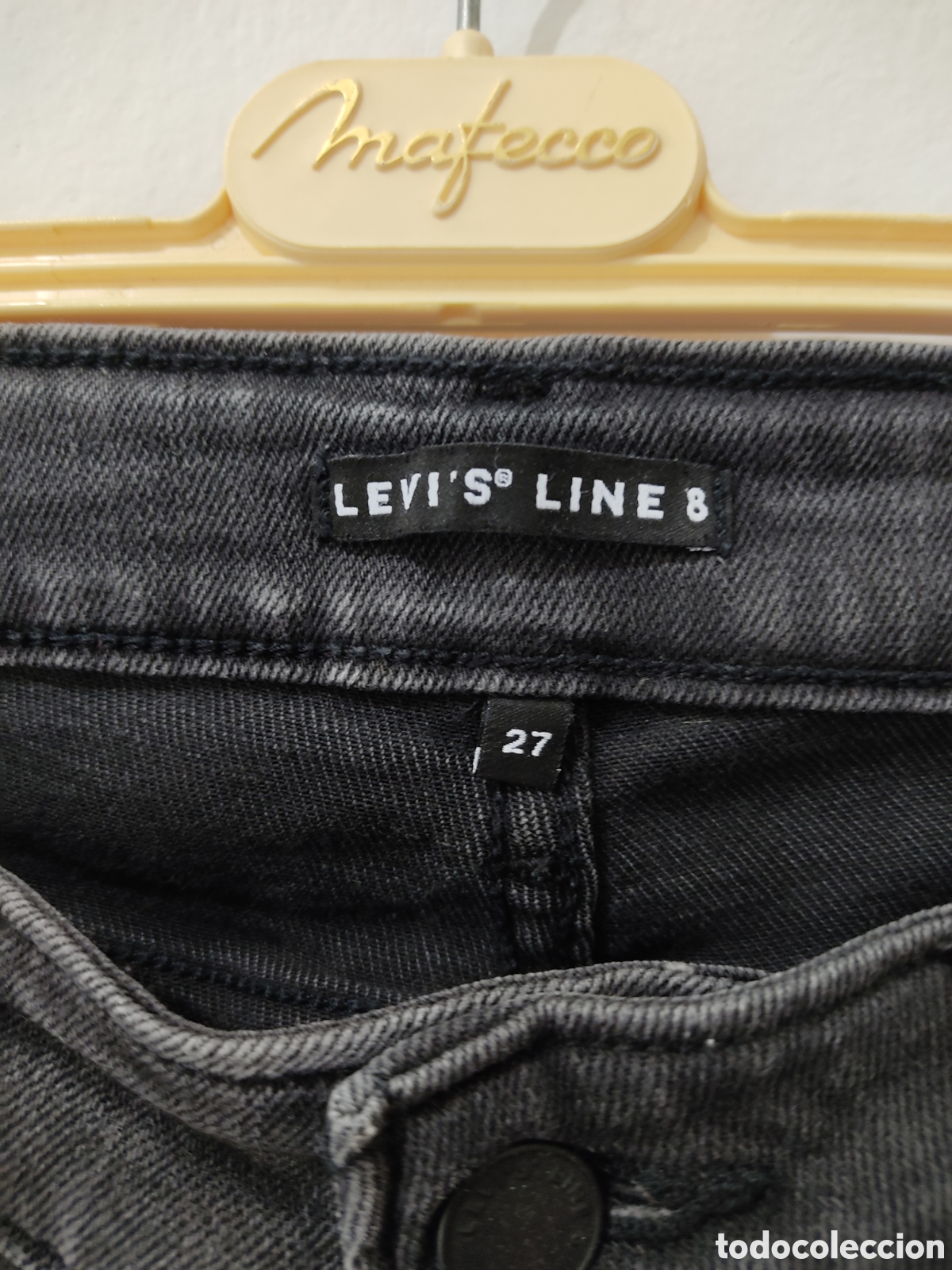 Segunda mano: Vaqueros Pitillo para mujer S Levis Line 8 - Foto 18