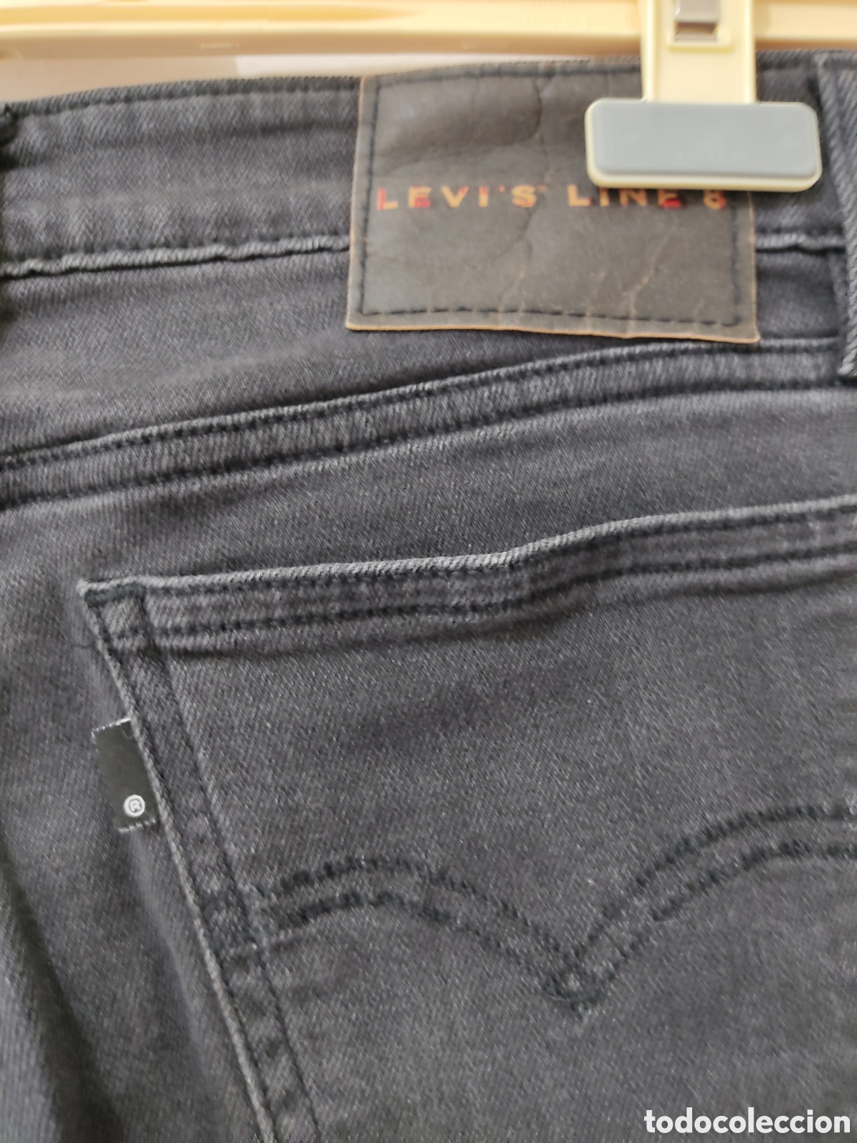 Segunda mano: Vaqueros Pitillo para mujer S Levis Line 8 - Foto 23