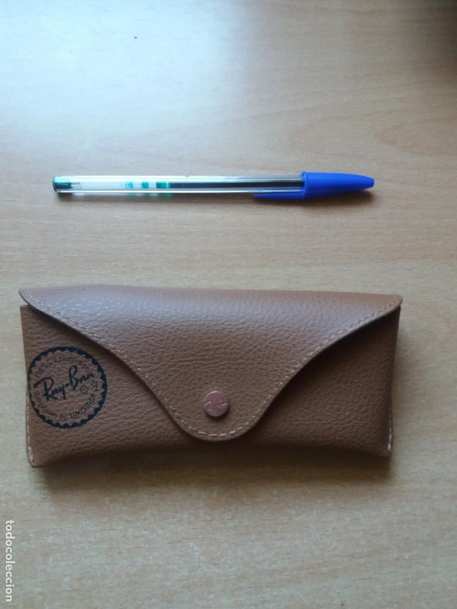 Segunda mano: GAFAS DE SOL RAY-BAN CON FUNDA - Foto 1